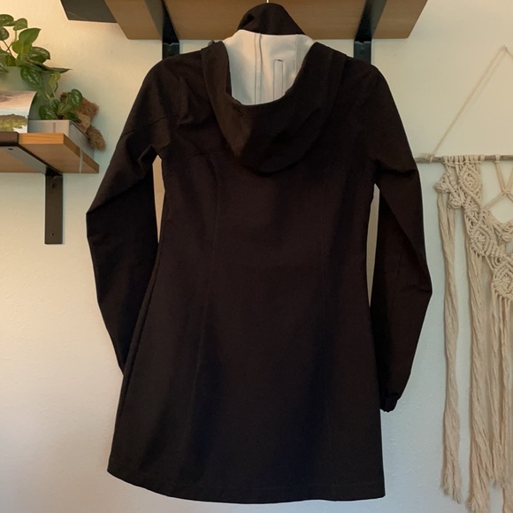 🚚MOVING SALE🚚 EUC Eddie Bauer | Rocky Pass Trench Coat ✨MOST OFFERS ACCEPTED✨ - Picture 7 of 11